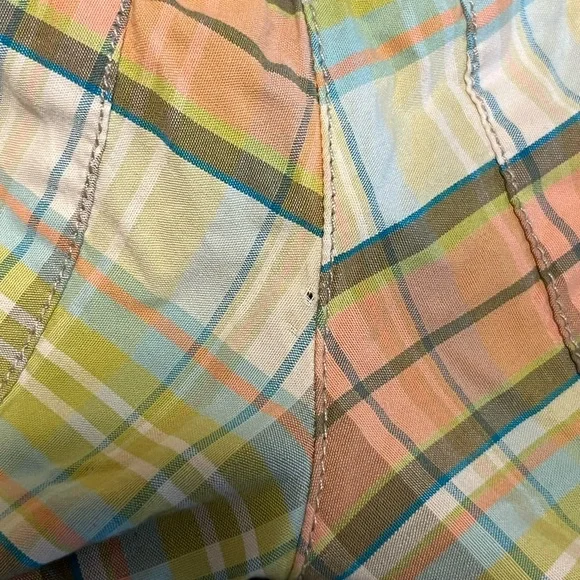 Mossimo Suppy Co. Size 3 girls plaid shorts with leg button detail - Picture 3 of 8
